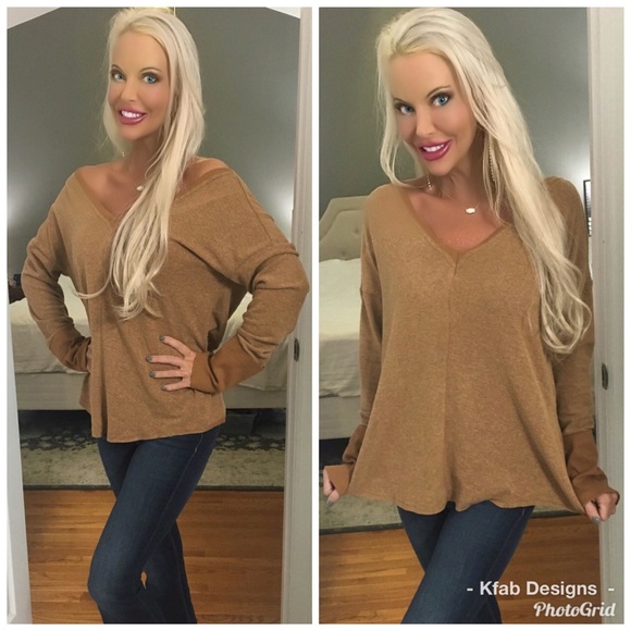 🛍LAST 2! Buttery Soft Open Back Cuffed Top! - Picture 2 of 3